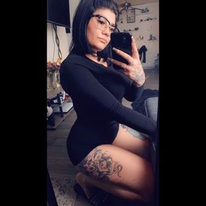 Meet your Posher, Ashly